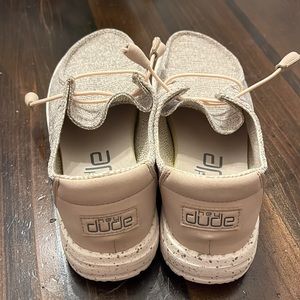 •HEYDUDE• Women’s Wendy Stretch Slip-On Shoes